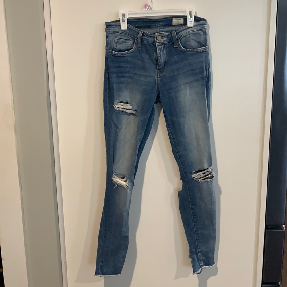 Buckle jeans